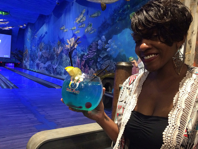 17353873266_10ca1798b2_z