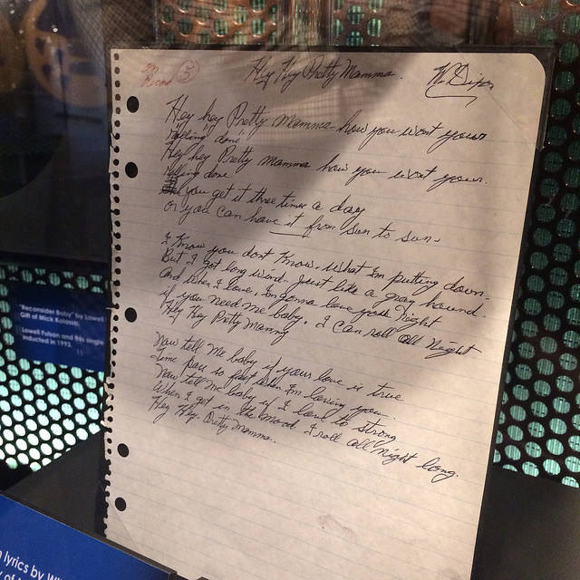 17675707900_75a9a17577_z