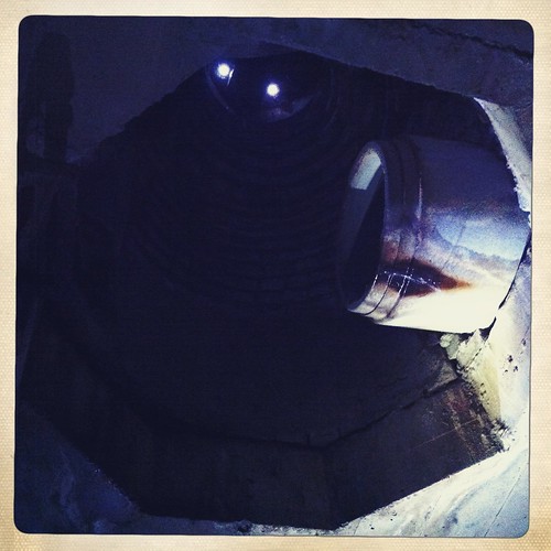 Manhole, Memphis, Tenn. Manhole, Memphis, Tenn.