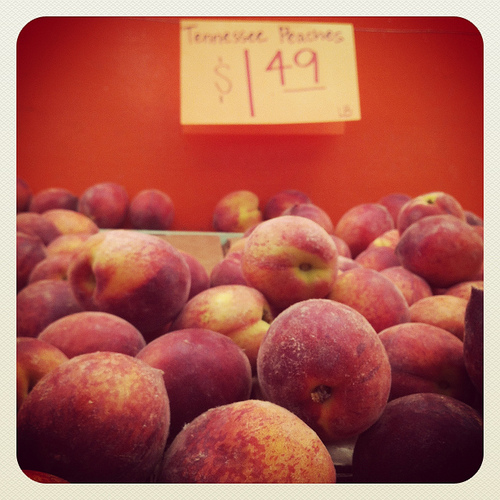Tennessee Peaches, Easy Way, Memphis, Tenn.